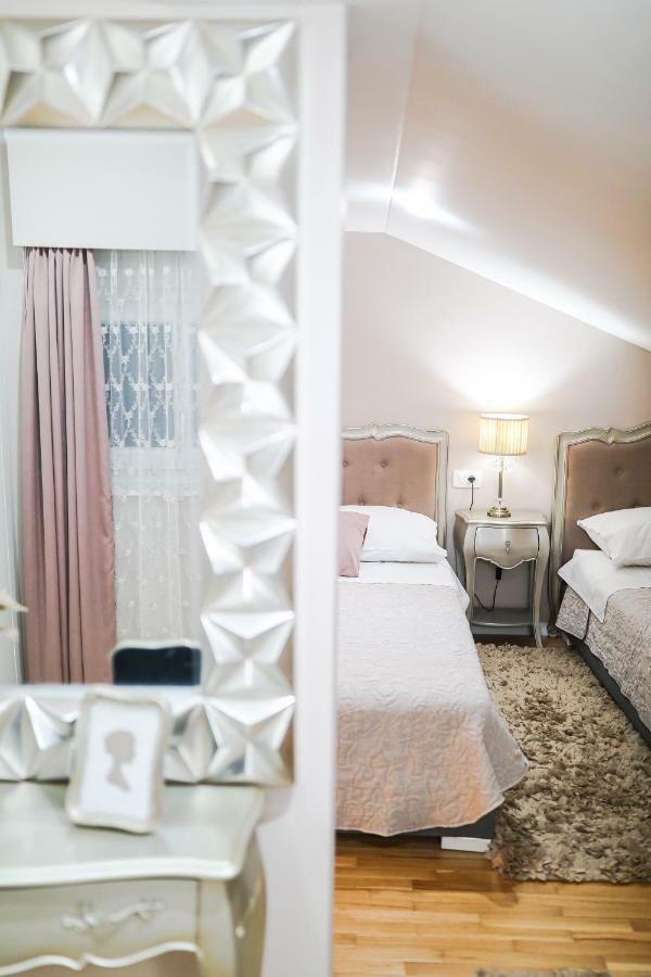 Villa Kontrada Zadar Exteriör bild